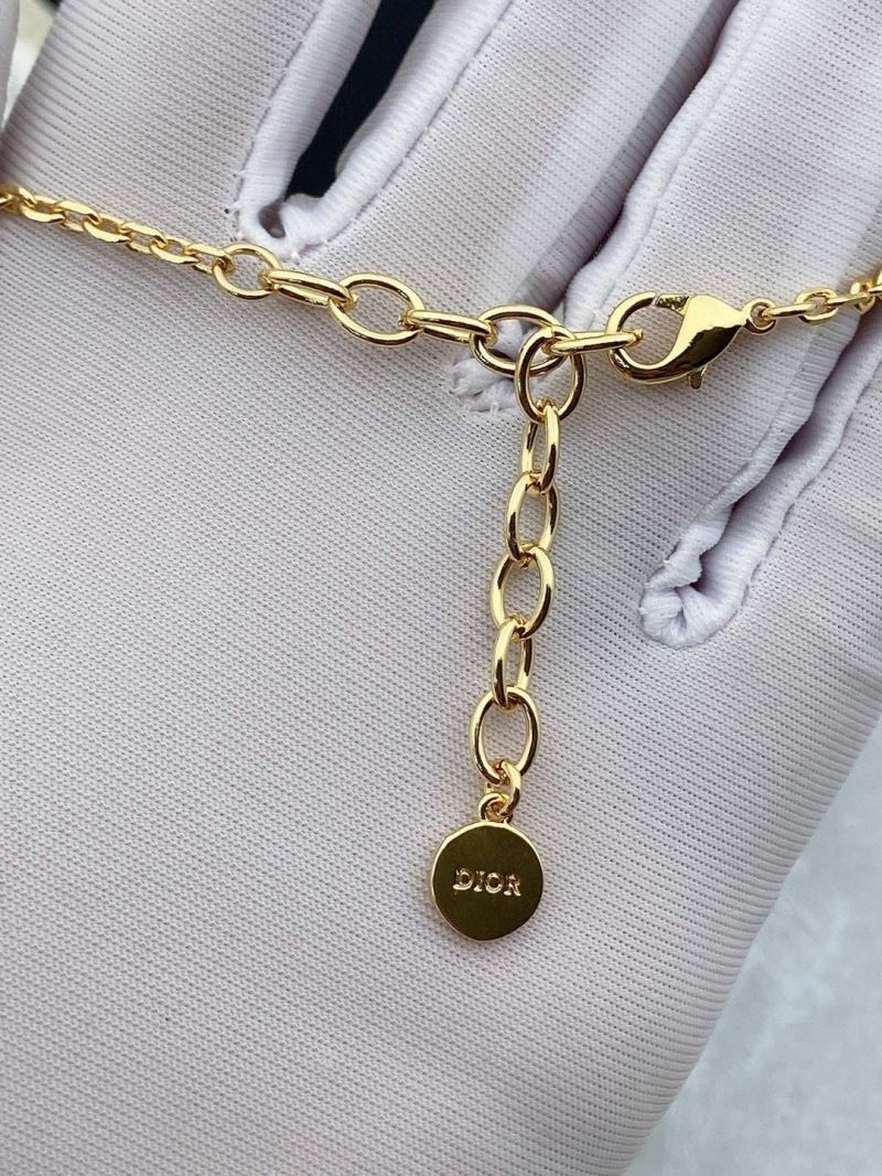 chr1st1an D10r necklaces